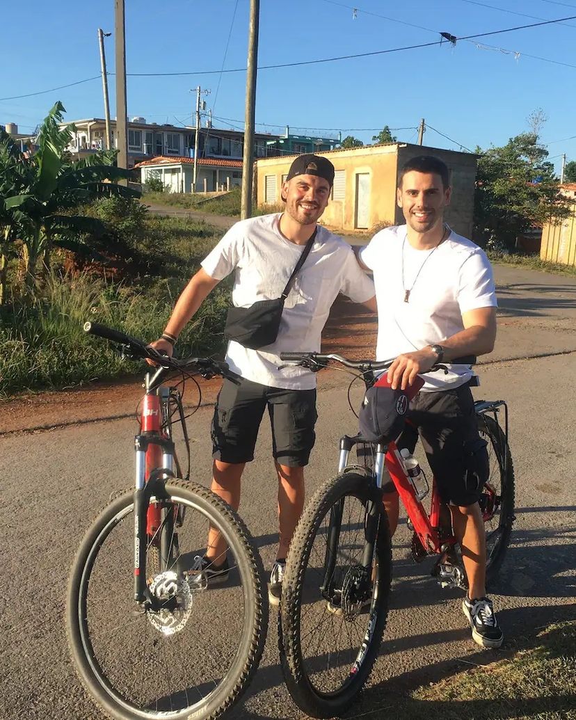 “EXPLORE VIÑALES ON A BICYCLE, A DIFFERENT WAY TO DISCOVER CUBA’S NATURAL WONDER” Tour