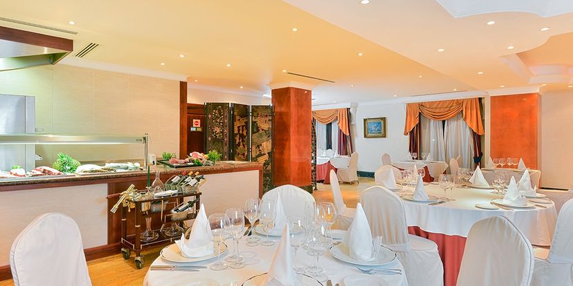 El Paseo - Restaurant
