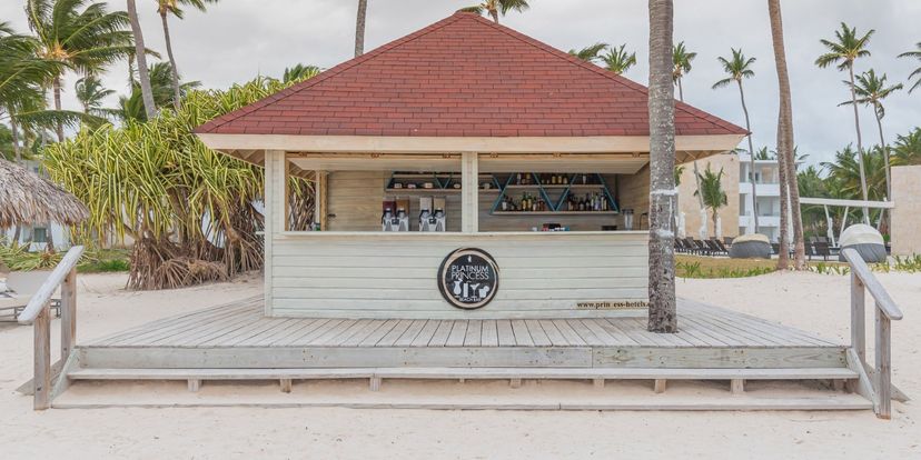 PLATINUM. (Only for Platinum Guests) - Bar de Playa