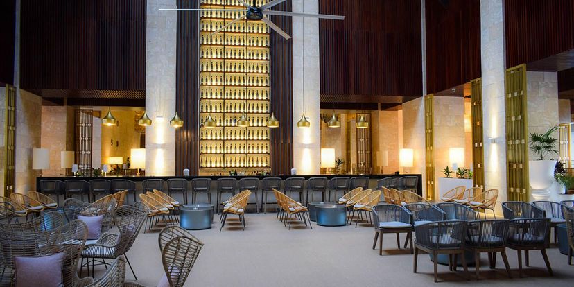 MAIN BAR. - Lobby Bar