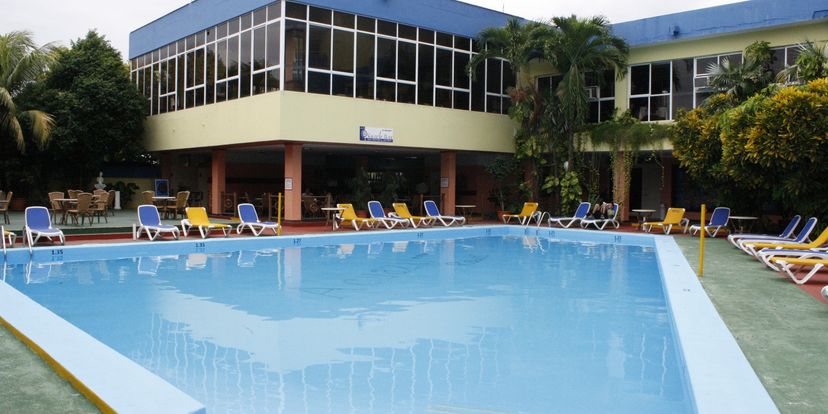 (Acuazul hotel section) (Not Included) - Pool Snack Bar