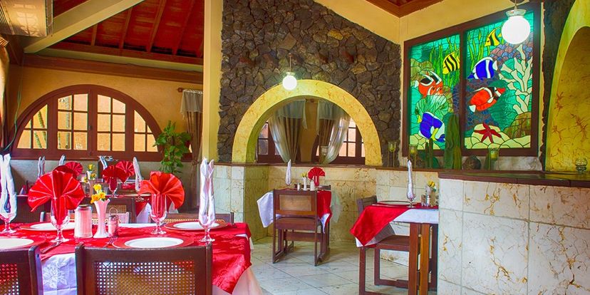 . - Restaurant