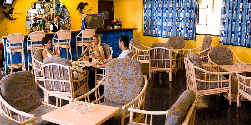 Neptuno - Lobby Bar