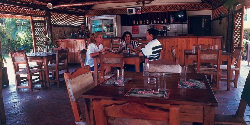 . - Snack-bar de piscine