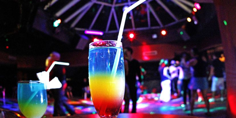 LA VIDA LOCA - Disco Bar
