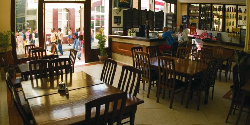 Snack Bar