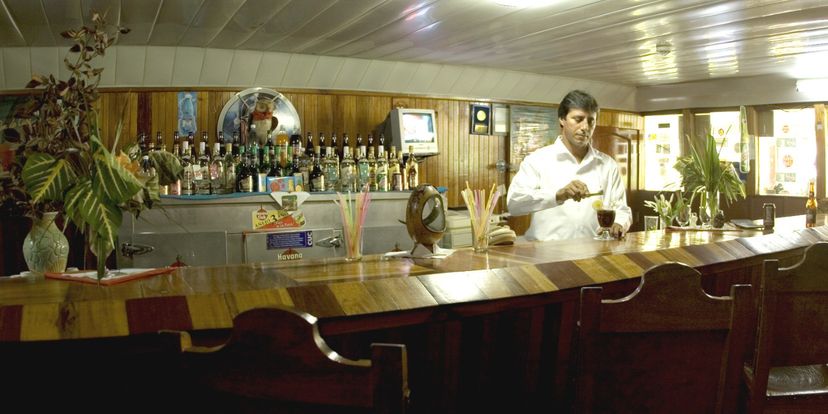 . - Bar