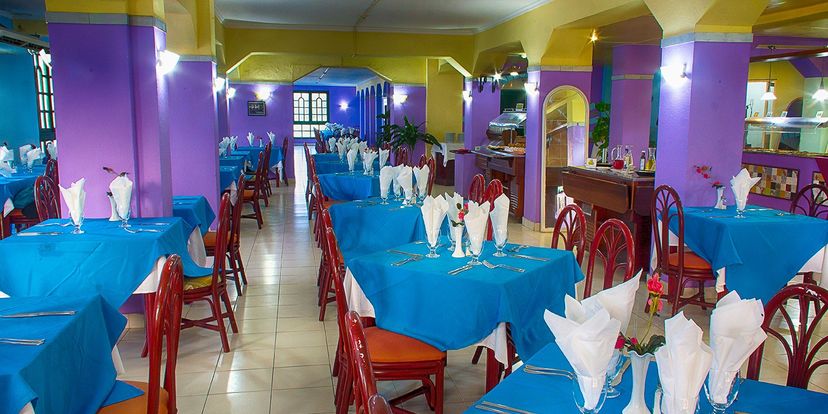 . - Restaurant buffet