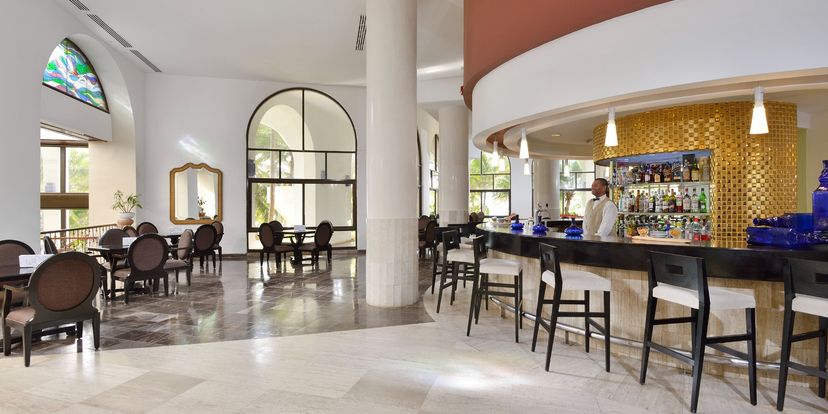 LAS AMÉRICAS - Lobby / Piano Bar