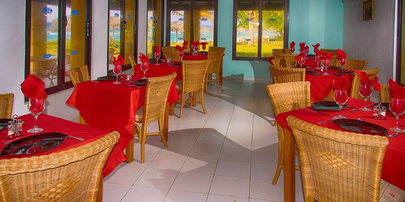 . - Restaurant