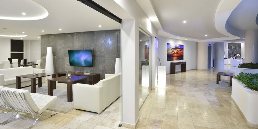 VIP BAR (The Level) - Lounge Bar VIP