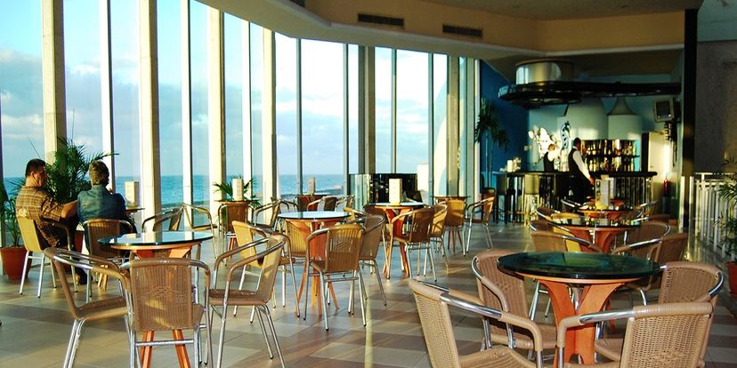 Piano Mar - Lobby Bar