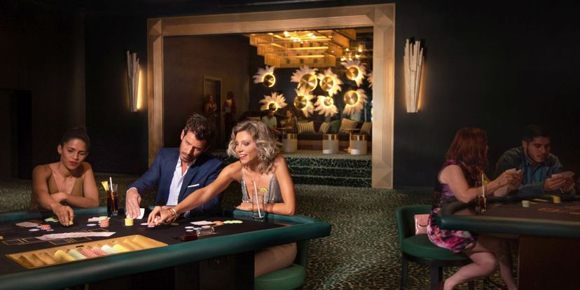 CASINO. ($) - Bar