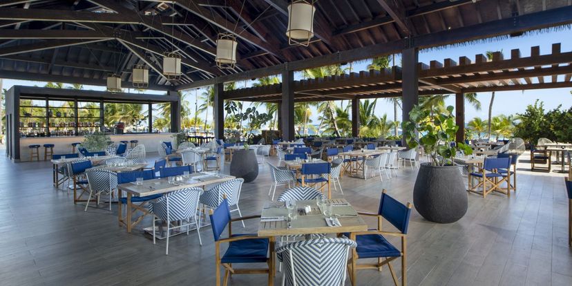 GOLDFISH BEACH CLUB - Restaurante de praia