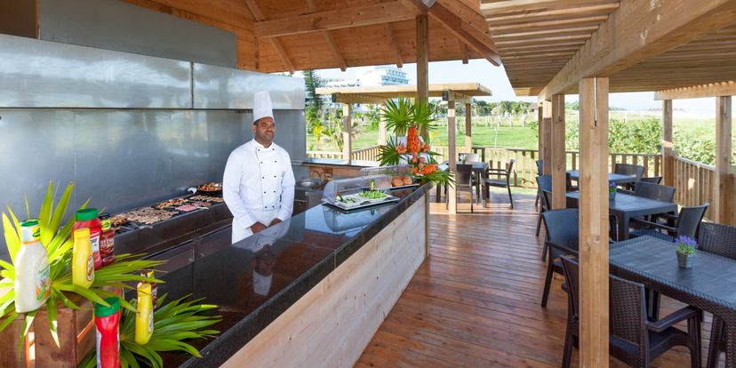 SUNRISE GRILL (Exclusive: The Level) - Restaurant de plage
