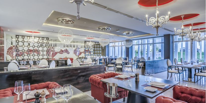 SENSUM ($) - Restaurant