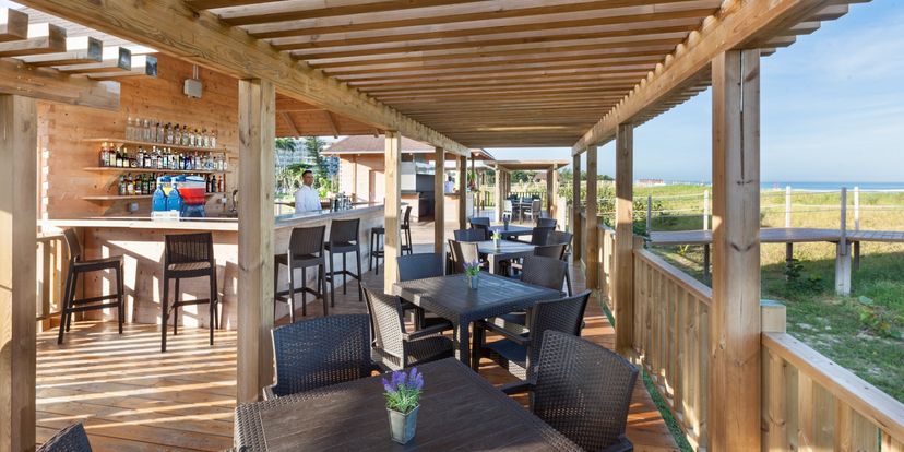 SUNSET GRILL (Exclusive: The Level Adults Only) - Restaurant de plage