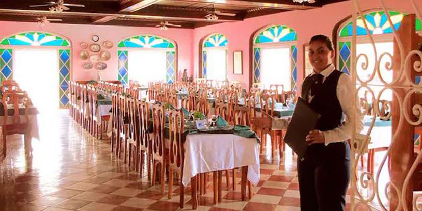 . - Restaurant buffet