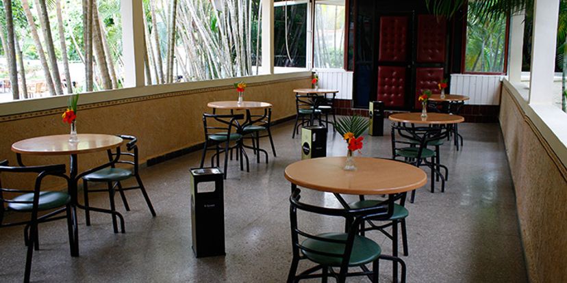 . - Salle de fête