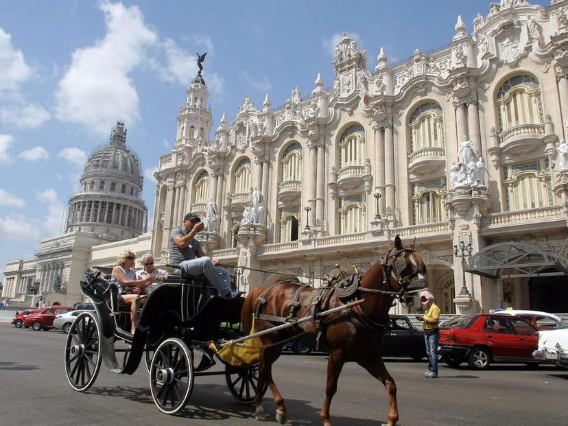 Gran Teatro de La Habana Alicia Alonso (Great Theater of Havana), National Monument, Old Havana, Havana, Cuba.