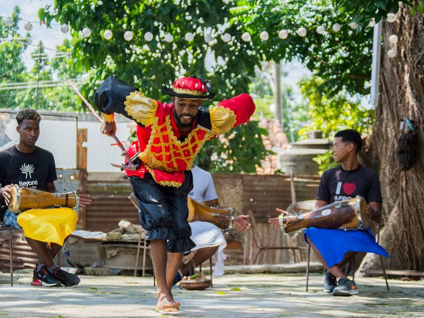 “THE RHYTHMS OF THE ORISHAS” Tour