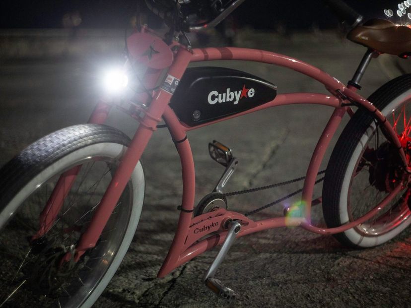"Havana Bay at night" Bike Tour