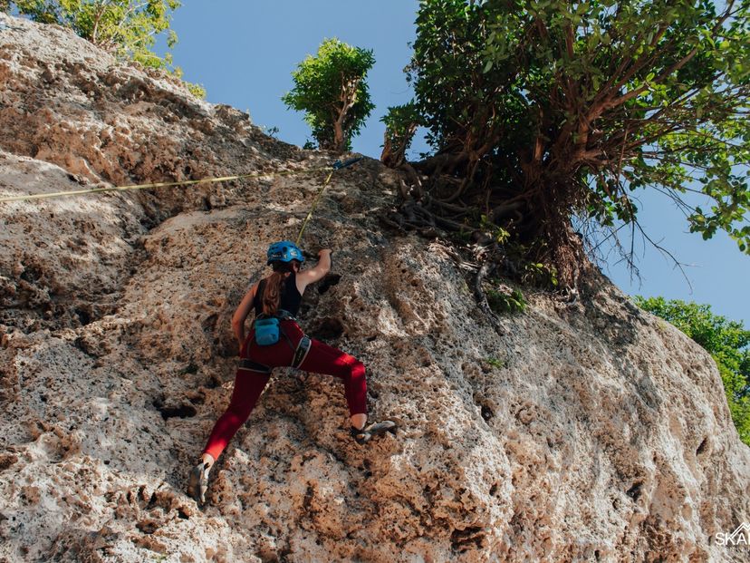 "SECTOR BOULDER HAVANA" Climbing tour