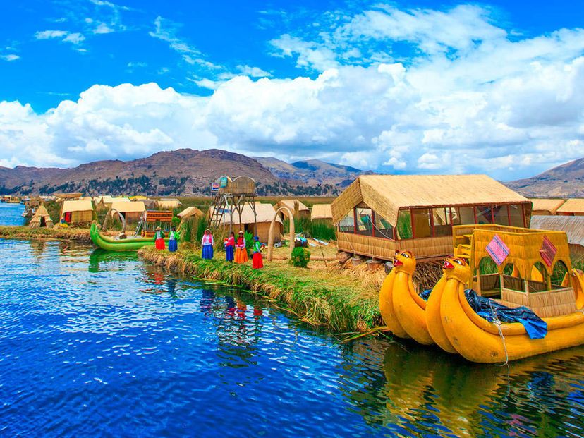 Uros Floating Islands, Peru
