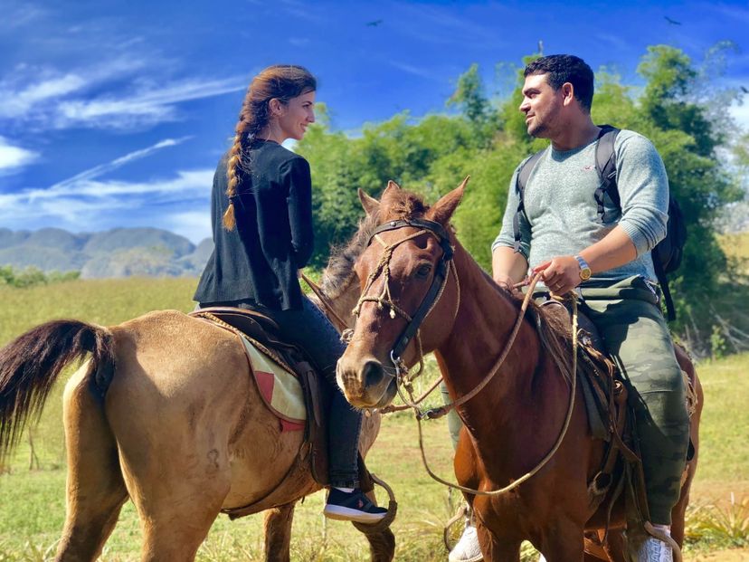 Horseback Adventure through the Valley of Viñales. "VIP Service: Adventure of 4 days in Viñales" Tour
