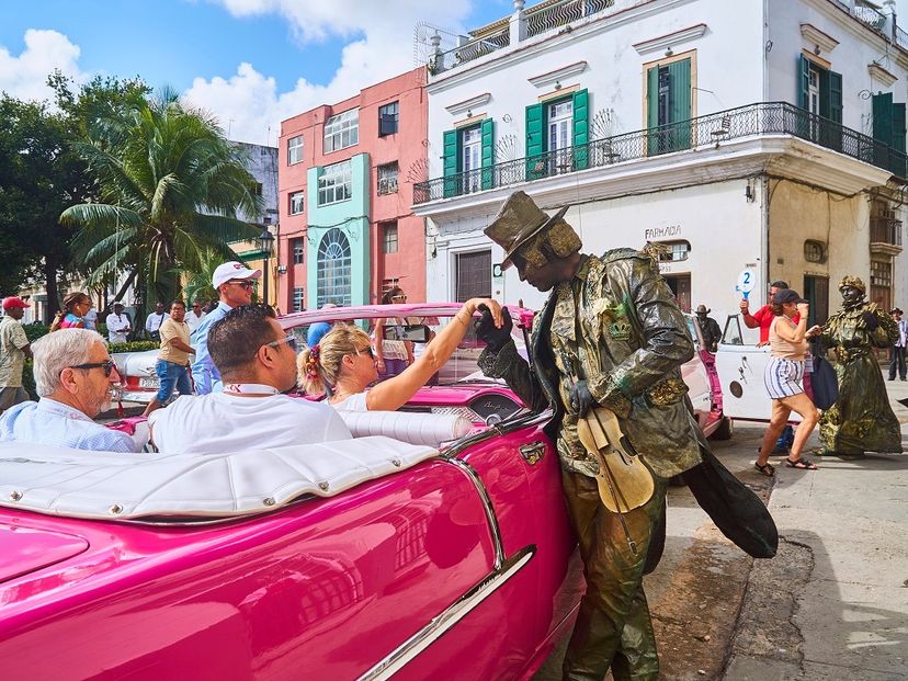 Tour “LA HAVANA Y LOS CLÁSICOS”