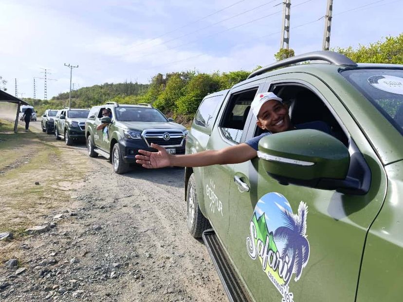 "VIP LOUNGE + PRIVATE TRANSFER TO HOLGUÍN AIRPORT" Tour