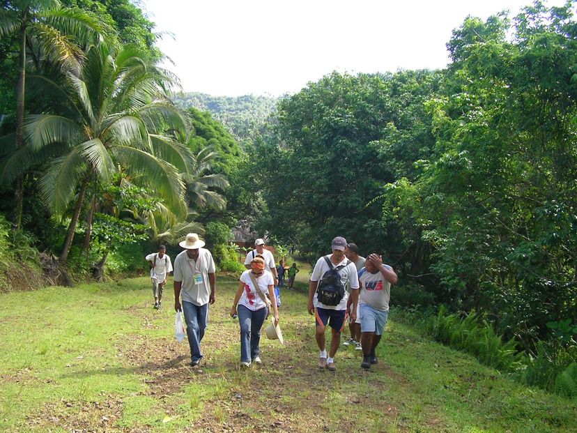 "TRAIL OF NIÑA BONITA - CAGUAGO" Trekking Tour