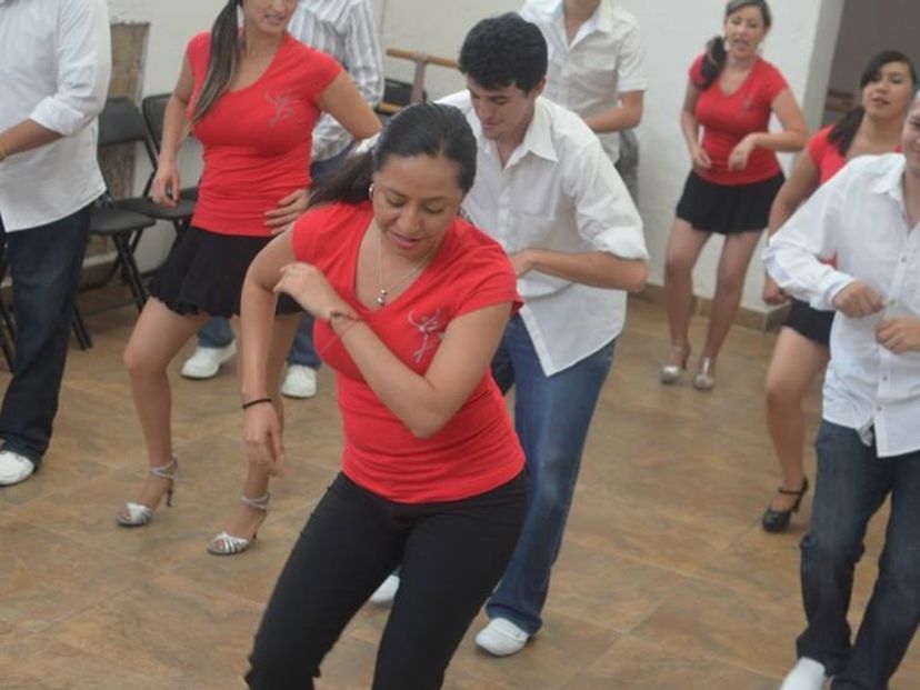 Popular dances classes in Santiago de Cuba, Cuba.