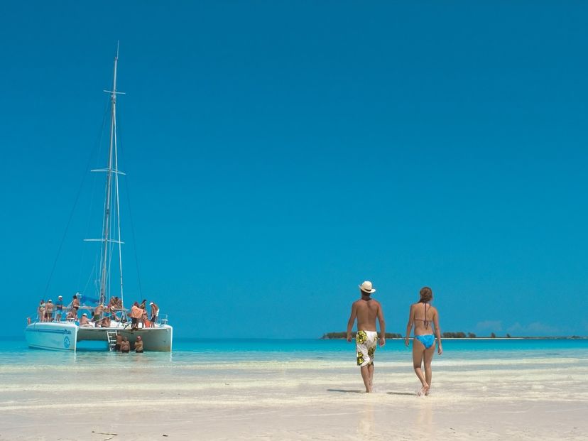 “SEAFARI CAYO MEDIA LUNA PLUS” Tour, Jardines del Rey, Ciego de Ávila, Cuba.