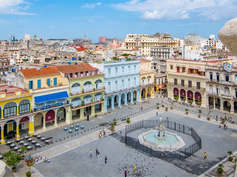 Plaza Vieja square panoramic view, Old Havana, Havana, Cuba.