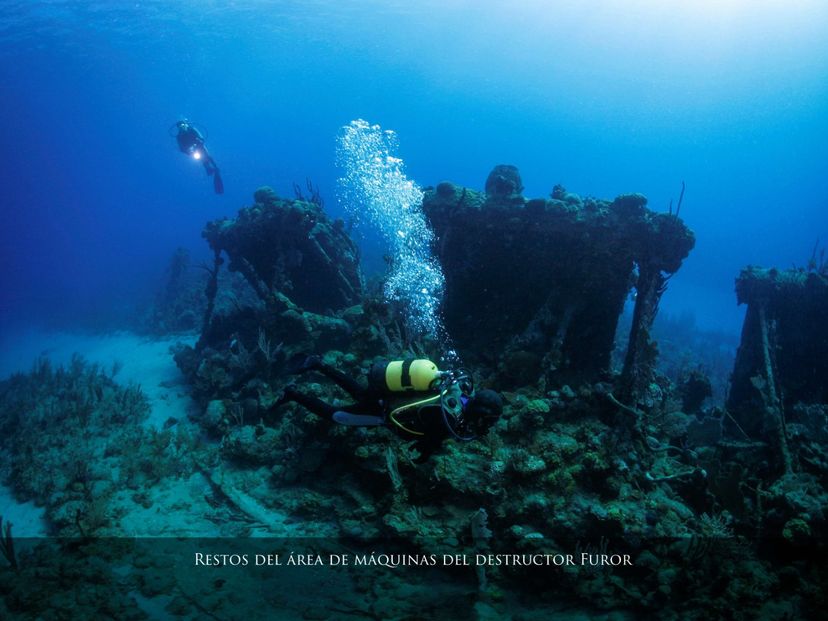 Remains of the machine area. DIVING IN WRECKS OF THE HISPANIC - CUBAN - NORTH AMERICAN WAR OF 1898. "FUROR DESTROYER"