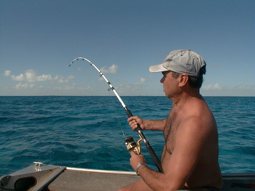 Deep sea fishing tour at north coast of Holguín