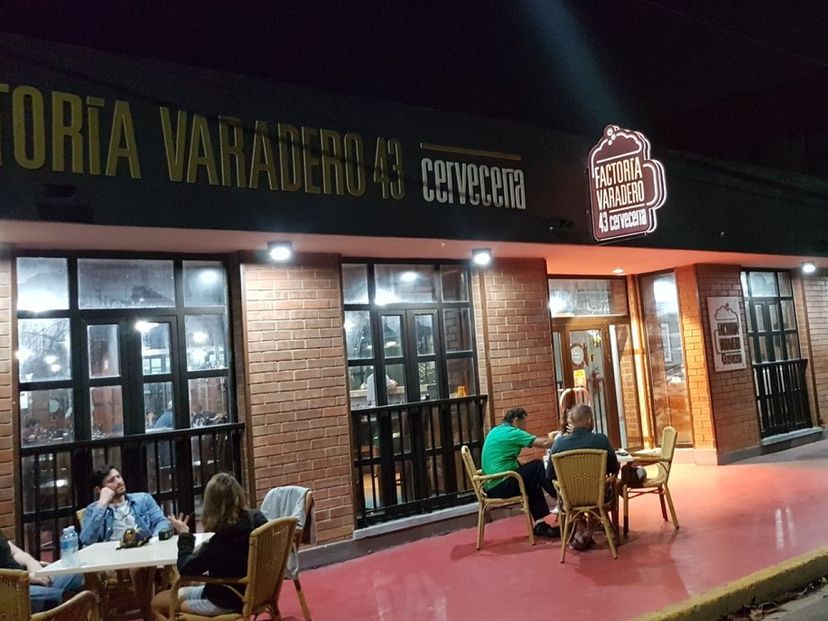 Tour "NUIT À VARADERO"