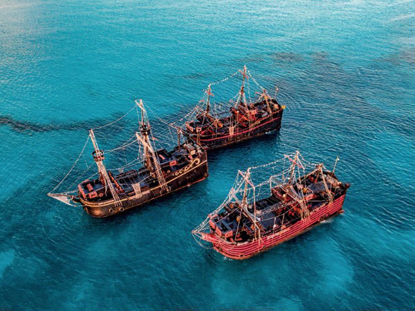 "Captain Hook tour with lobster dinner" Tour