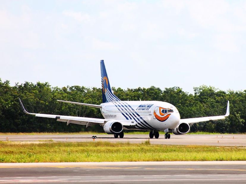 Air Ticket "CANCUN INTERNATIONAL AIRPORT (CUN) - HAVANA INTERNATIONAL AIRPORT (HAV)"