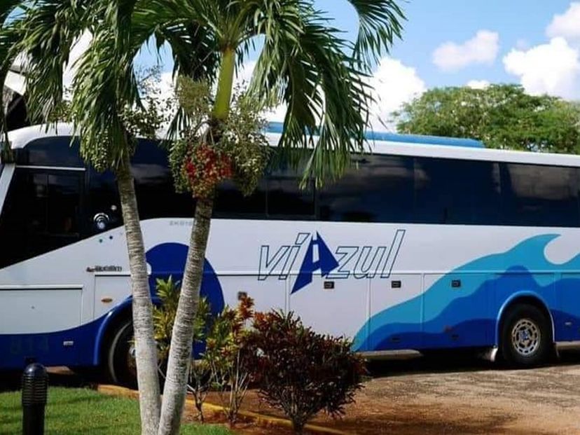 “VIAZUL CUBA: HAVANA / PLAYA LARGA / PLAYA GIRÓN / CIENFUEGOS / TRINIDAD“ Collective Transfer Services