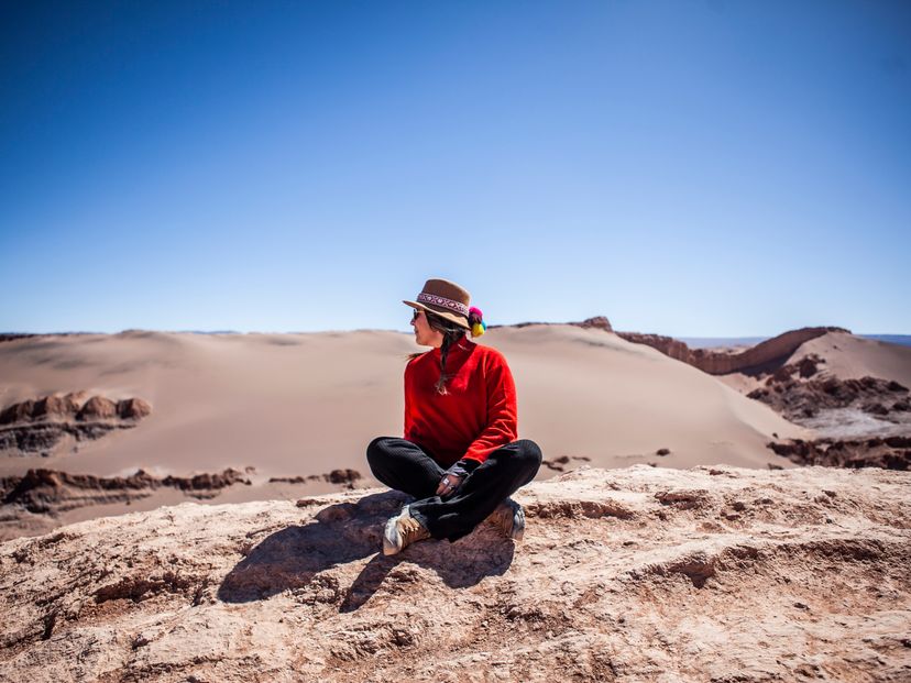 "MOON VALLEY + COCKTAIL IN DEATH VALLEY" PREMIUM Tour, San Pedro de Atacama, Chile.