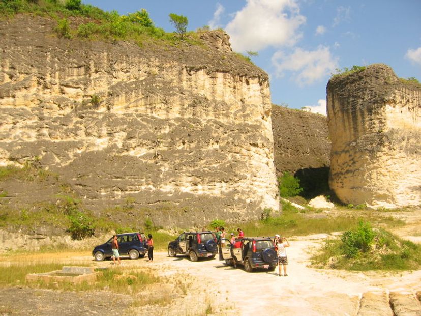 A tour through embankments, roads, quarries, and peasant villages. “Jeep Adventure” Tour, Matanzas, Cuba