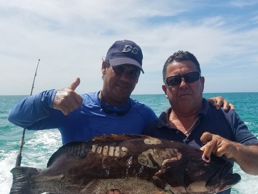 “BOTTOM FISHING IN PLAYA SANTA LUCIA” Tour, Camagüey, Cuba.