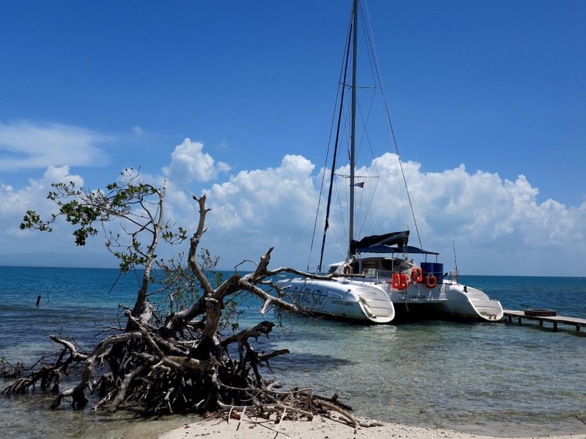 Seafari to Cayo Blanco del Sur, Ancón peninsula, Trinidad