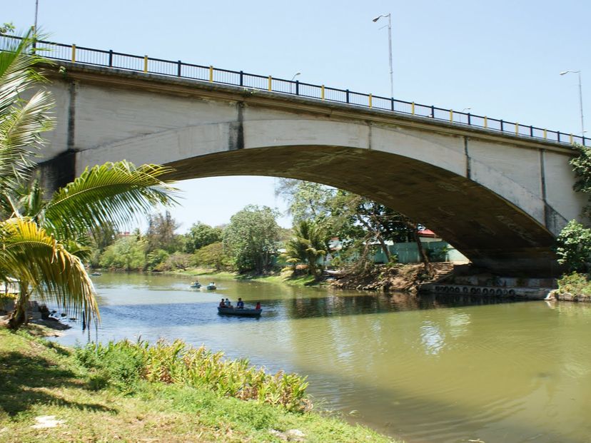 Almendares Bridge, Nuevo Vedado, Havana, Cuba. "Almendares Metropolitan Park, Nature Photo Safari" Tour