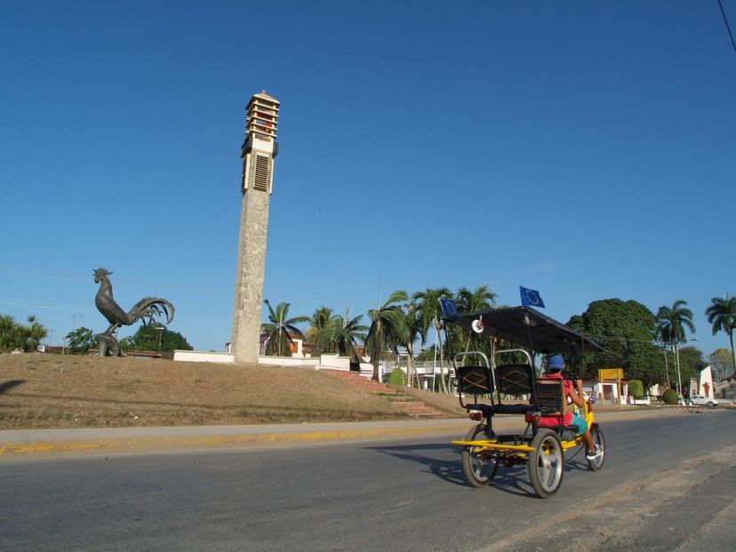 Monument to El Gallo de Morón panoramic view, Morón, Ciego de Ávila, Cuba.