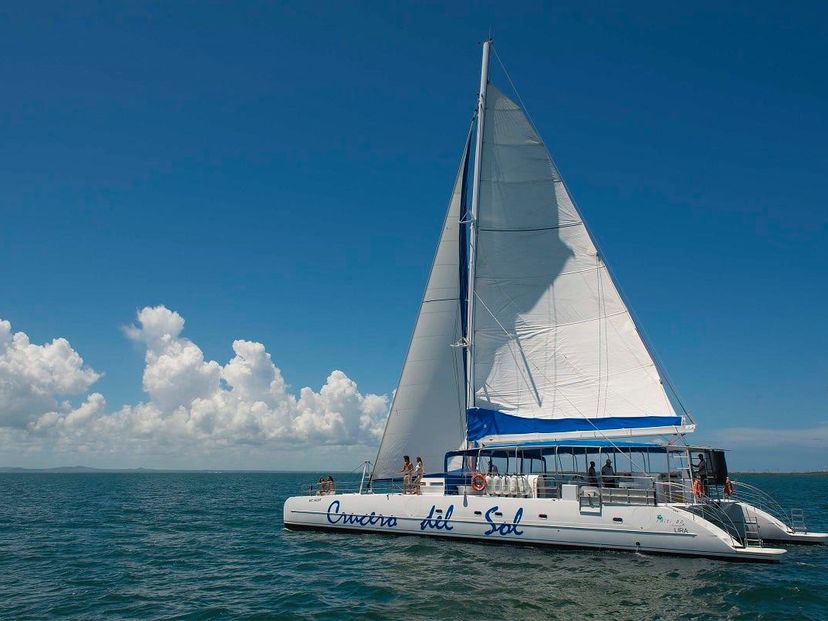 “CRUCERO DEL SOL” Tour, Guardalavaca beach, Holguín, Cuba.