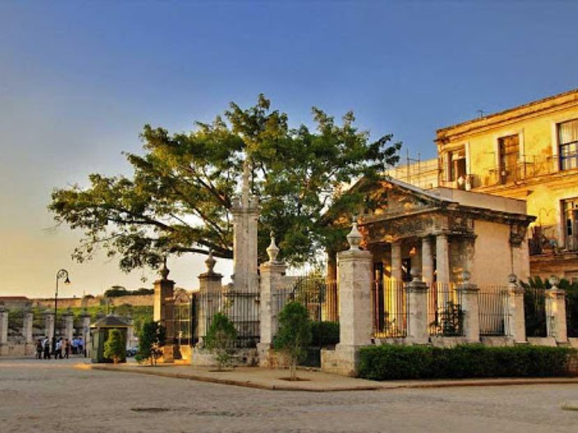El Templete, neoclassical style, Tour "Extramural Architecture and Urban Development