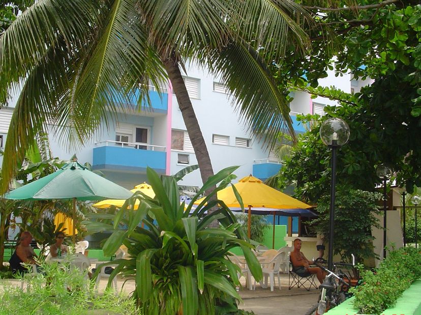 Cafe.com (Varazul hotel section) (Not Included)